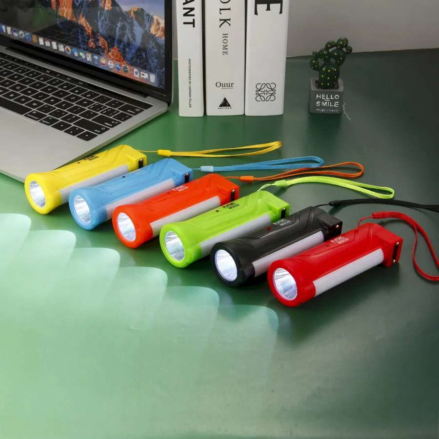 M929 LED Torch — image 2